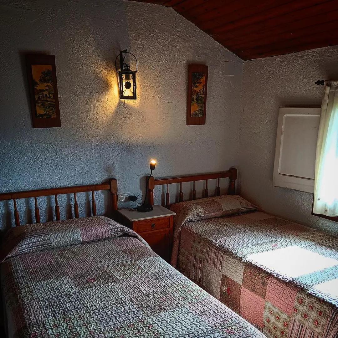Masia Can Constans Queralbs Exteriör bild
